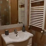 アパート Fantastic With Pool Access