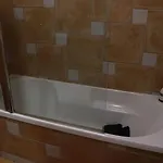 アパート Fantastic With Pool Access