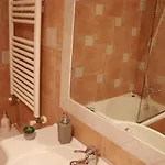 Fantastic With Pool Access アパート