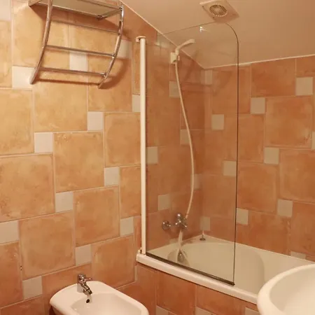 Fantastic With Pool Access Apartamento