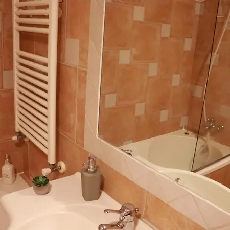 Fantastic With Pool Access Apartamento