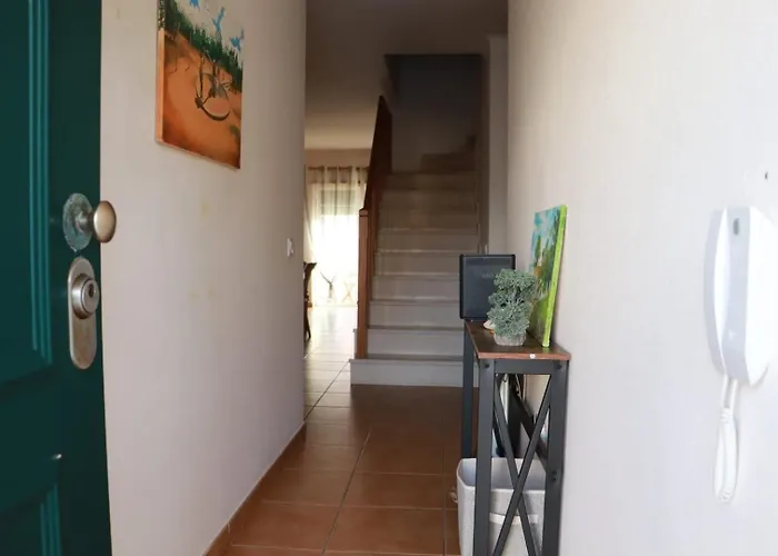 Fantastic With Pool Access Apartamento Pataias