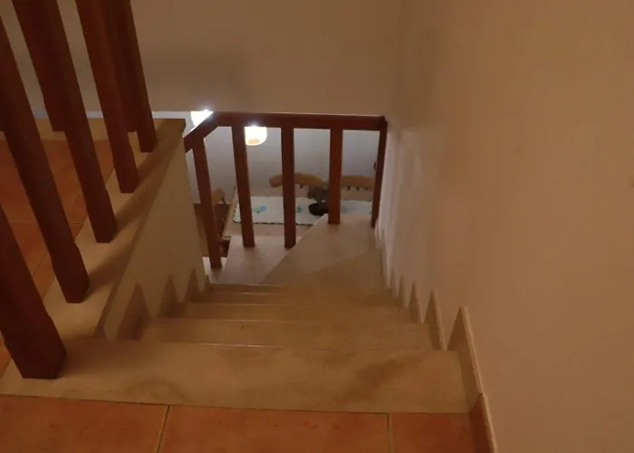 Fantastic With Pool Access * Pataias