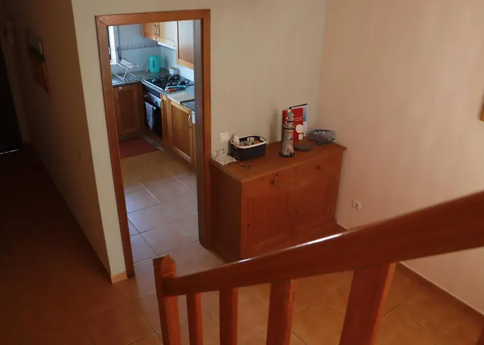 Fantastic With Pool Access